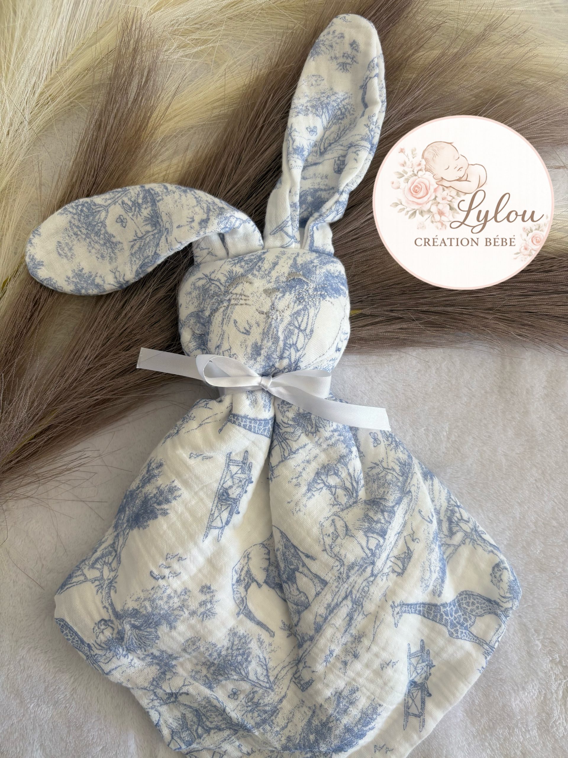 Doudou bébé lapin en gaze de coton personnalisable – Image 2